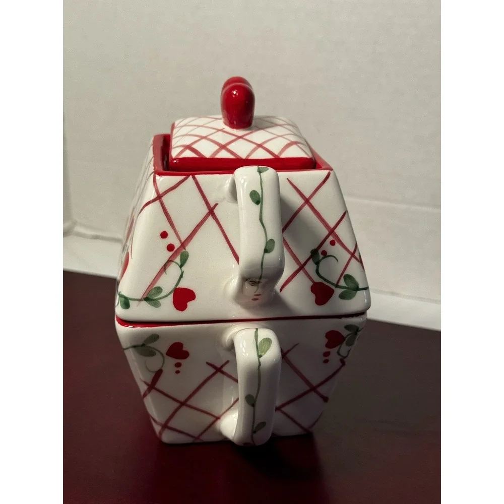 Mesa International Ceramic Hearts Teapot For One 2 PC Set w/Cup Never Used